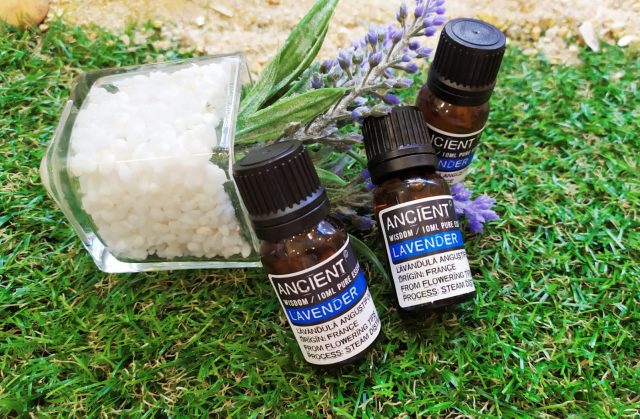 Aceite esencial de lavanda
