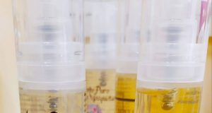 Aceites de argán y rosa mosqueta para arrugas, manchas en la piel y estrías.