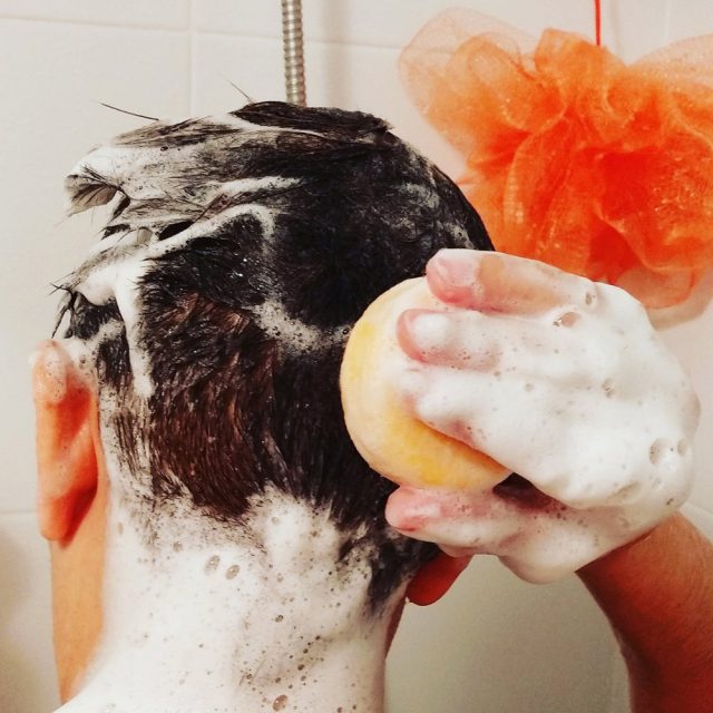 Champú sólido para el pelo.
