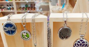 Collares perfumeros.