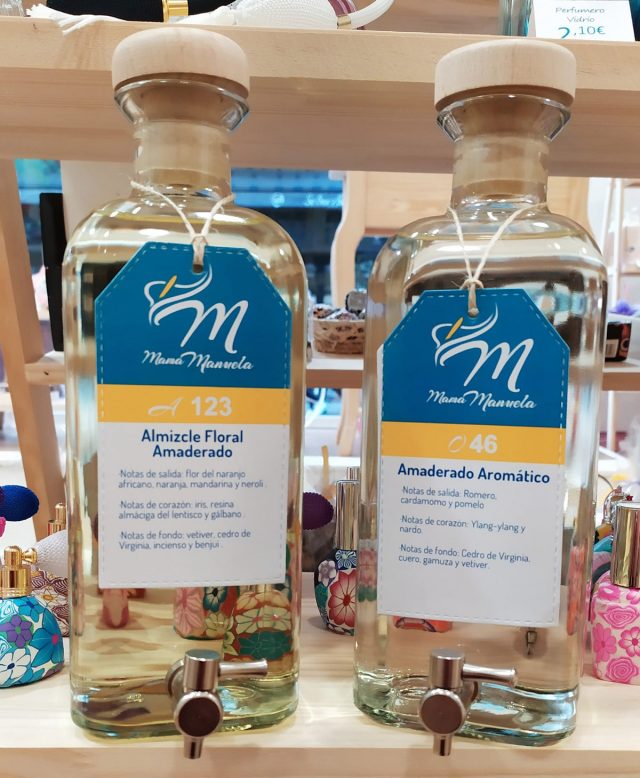 fragancias-florales-para-hombre-y-mujer Colonias masculinas y femeninas a granel.