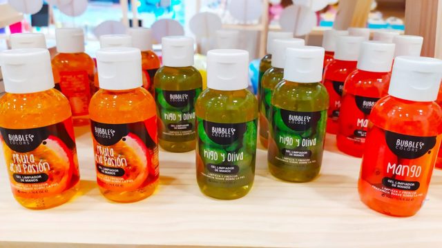 hidrogel-con-aromas-de-frutas-en-mama-manuela Hidrogel para manos con aroma de frutas
