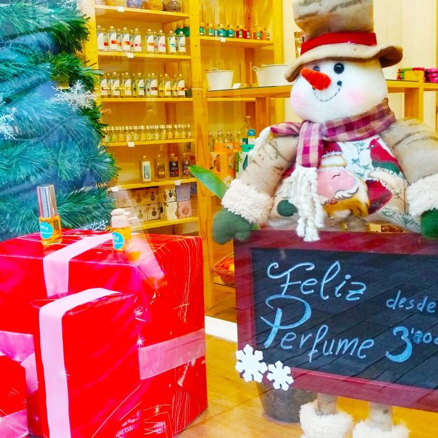 ideas-de-regalo-originales-en-mama-manuela-villagarcia Jabones, perfumes y ambientadores para regalo.