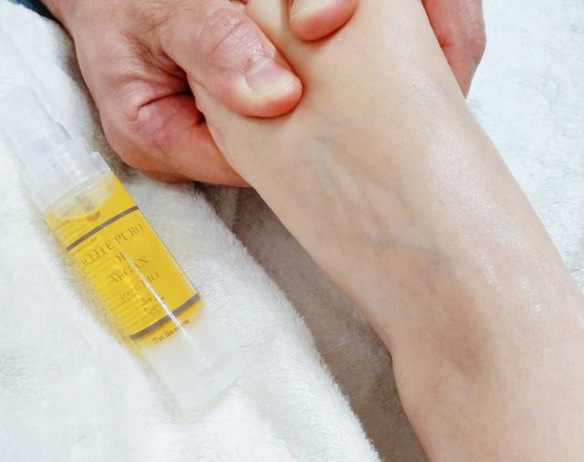 masajes-terapeuticos-relajantes-con-aceites-mama-manuela Masajes terapeúticos y relajantes con aceites de Mamá Manuela