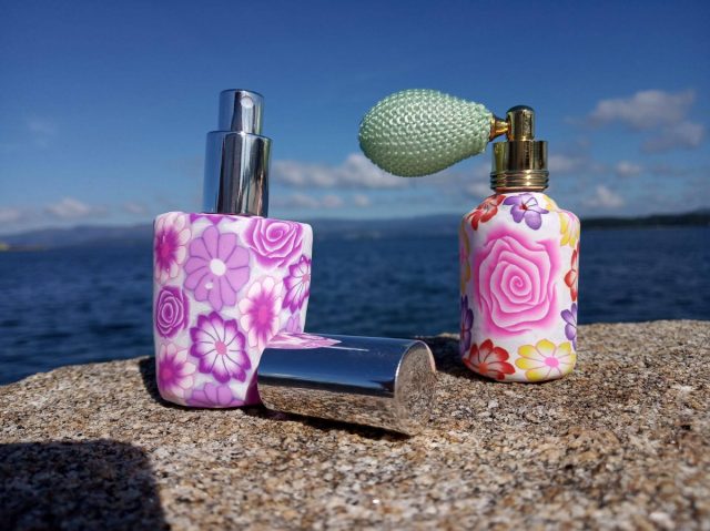 perfumero-para-bolso-o-tocador Perfumeros con diseños de cristal o aluminio